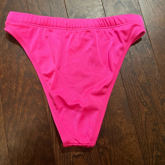 🌟HOST PICK🌟Wildfox Hot Pink Bathingsuit bottom - Picture 4 of 4
